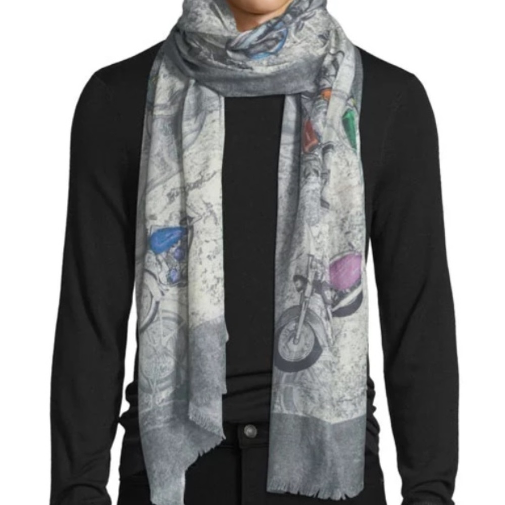 Cashmere Blend Motorcycle-Print Long Scarf Gray